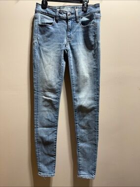 American Eagle Outfitters Light Blue Skinny Jeggings